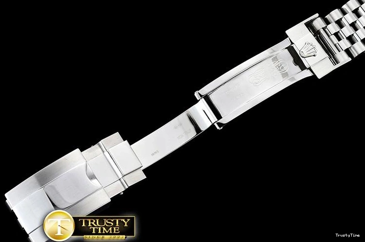 1115 ROLGMT147B – GMT Master II Durable 979